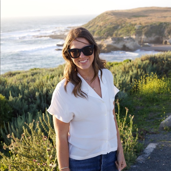 Meet your Posher, Talia - Picture 3 of 8